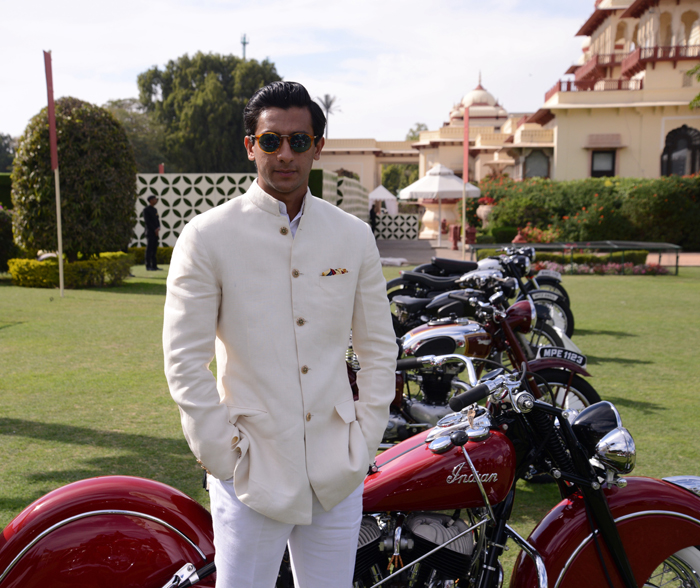 CARTIER TRAVEL WITH STYLE