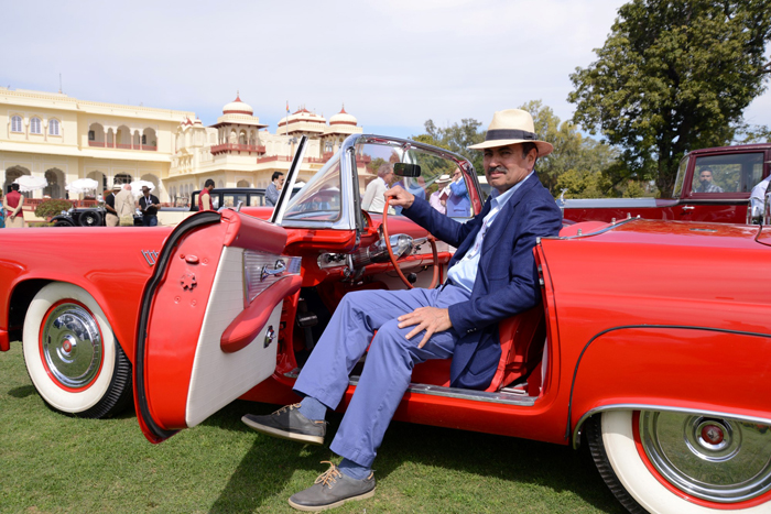 CARTIER TRAVEL WITH STYLE
