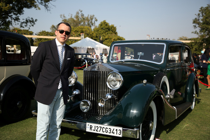 CARTIER TRAVEL WITH STYLE