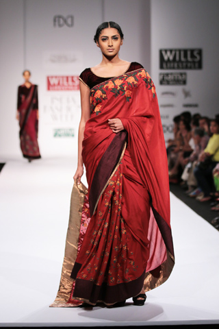 WILLS LIFESTYLE INDIA FASHION WEEK