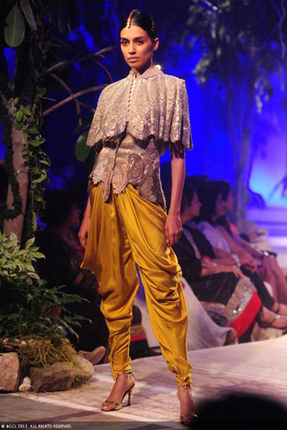 ANJHULA SINGH BAIS
