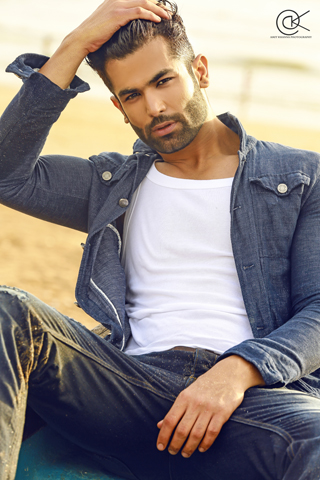 JITESH THAKUR