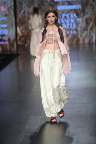 SHRUTI SANCHETI