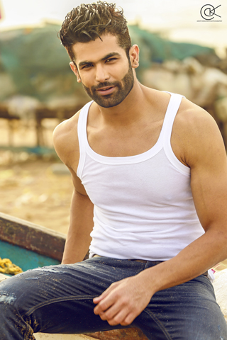 JITESH THAKUR