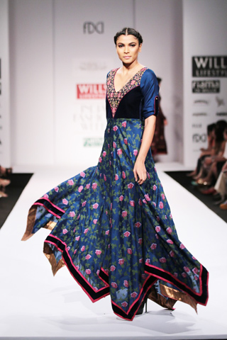 WILLS LIFESTYLE INDIA FASHION WEEK