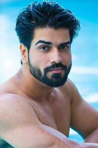 ANJUM VARIS