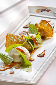 LE CIRQUE, LEELA PALACE